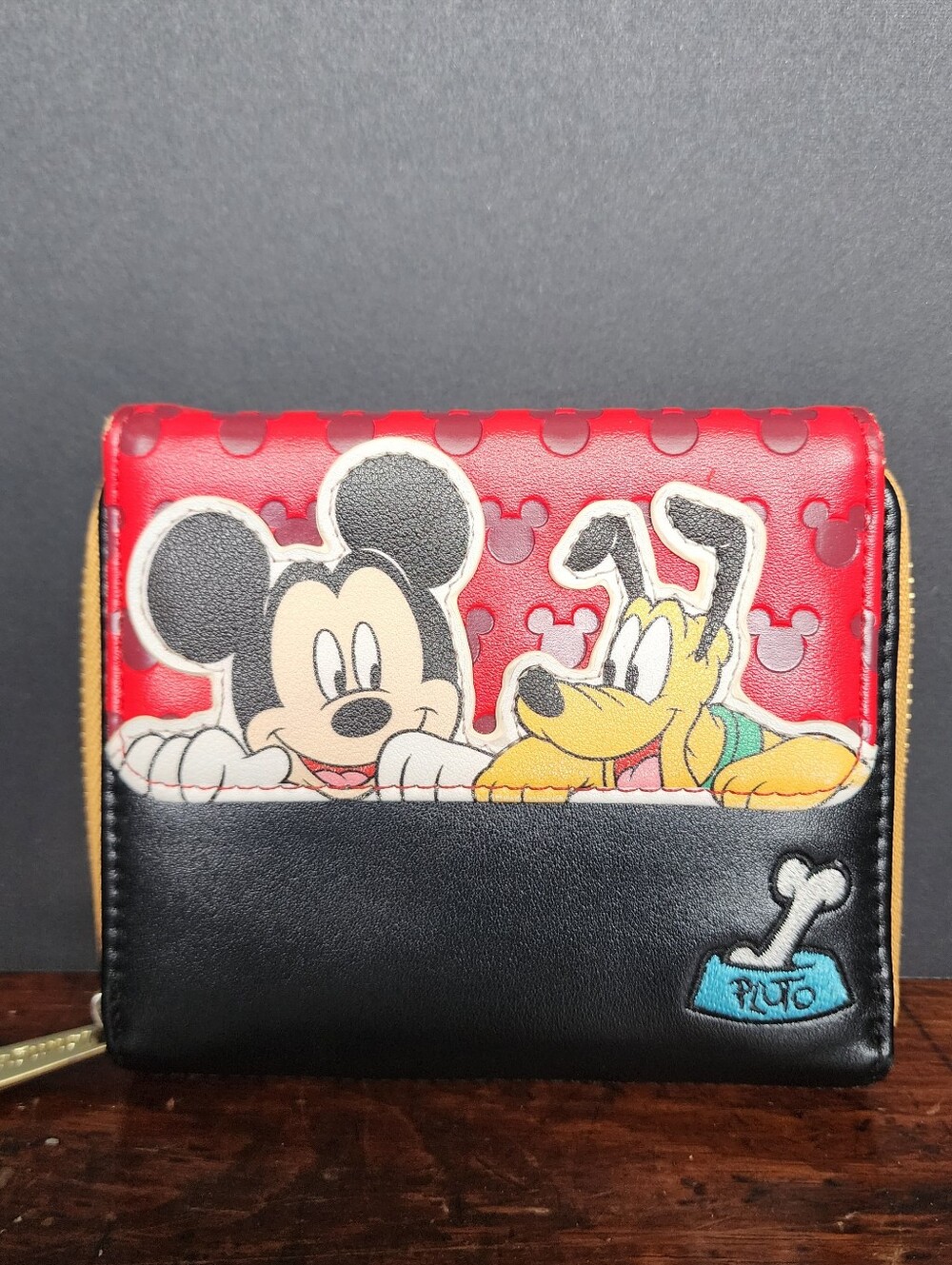 Loungefly Disney Mickey Mouse and Pluto Best Friends Comic Zip Around Wallet